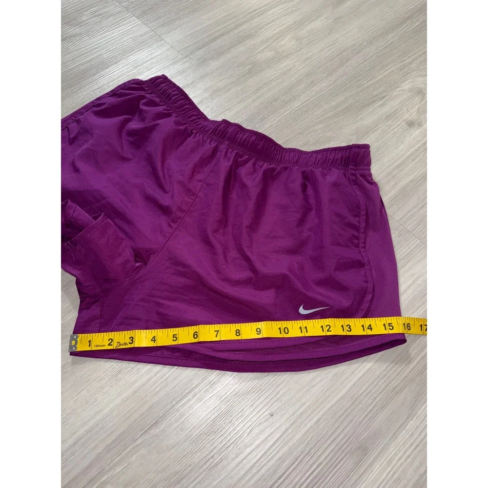 Nike Womens Dri-FIT Tempo Running Shorts Purple XL CU8890-503